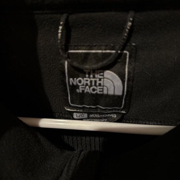 The North Face Men's Black Jacket - Picture 2 of 3